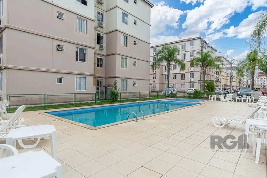 Foto 1 de Apartamento com 3 Quartos à venda, 53m² em Fátima, Canoas