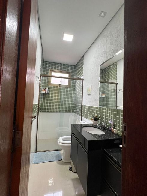 Casa de Condomínio na Rua Lindolfo da Costa Viana, Condominio Mediterraneo  em Lagoa Santa, por R$ 1.190.000 - Viva Real