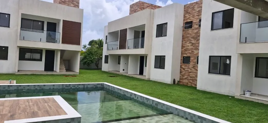 Foto 1 de Casa de Condomínio com 2 Quartos à venda, 60m² em Guarajuba, Camaçari
