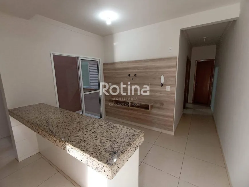 Foto 1 de Apartamento com 2 Quartos à venda, 51m² em Loteamento Portal do Vale II, Uberlândia