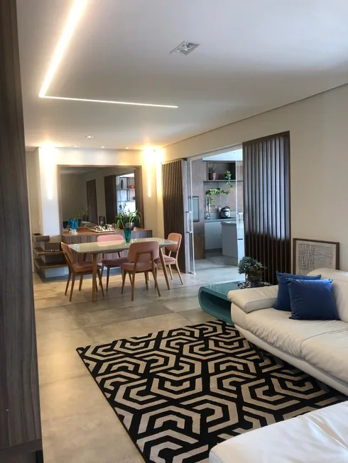 Foto 1 de Apartamento com 3 Quartos à venda, 134m² em Vila Anastácio, São Paulo