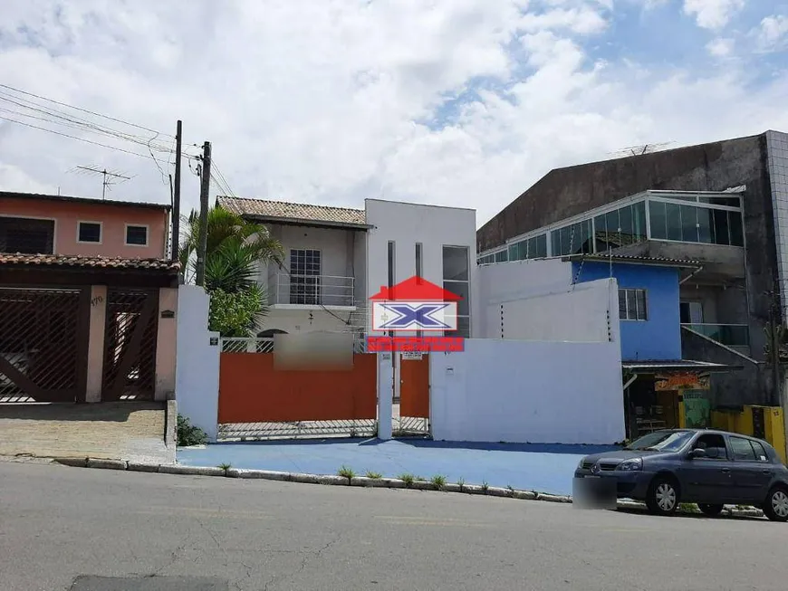 Foto 1 de Imóvel Comercial com 4 Quartos para alugar, 228m² em Jardim Leonor, Cotia