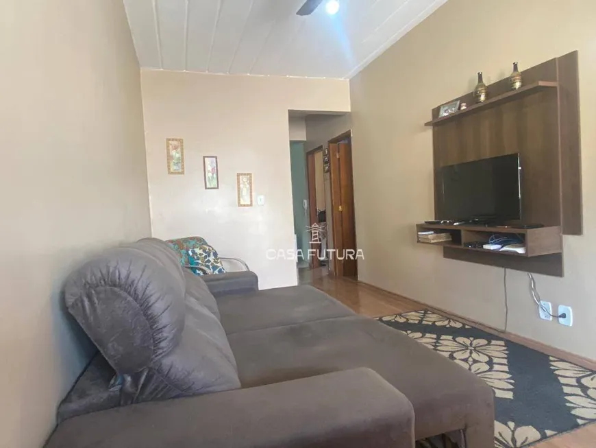 Foto 1 de Casa de Condomínio com 2 Quartos à venda, 75m² em Colônia Santo Antônio, Barra Mansa