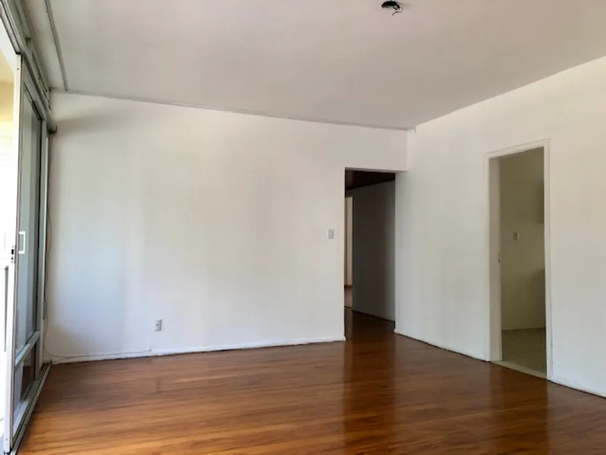 Foto 1 de Apartamento com 3 Quartos para alugar, 124m² em Graça, Salvador