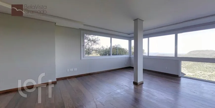 Foto 1 de Apartamento com 4 Quartos à venda, 255m² em Jardim Bela Vista, Gramado