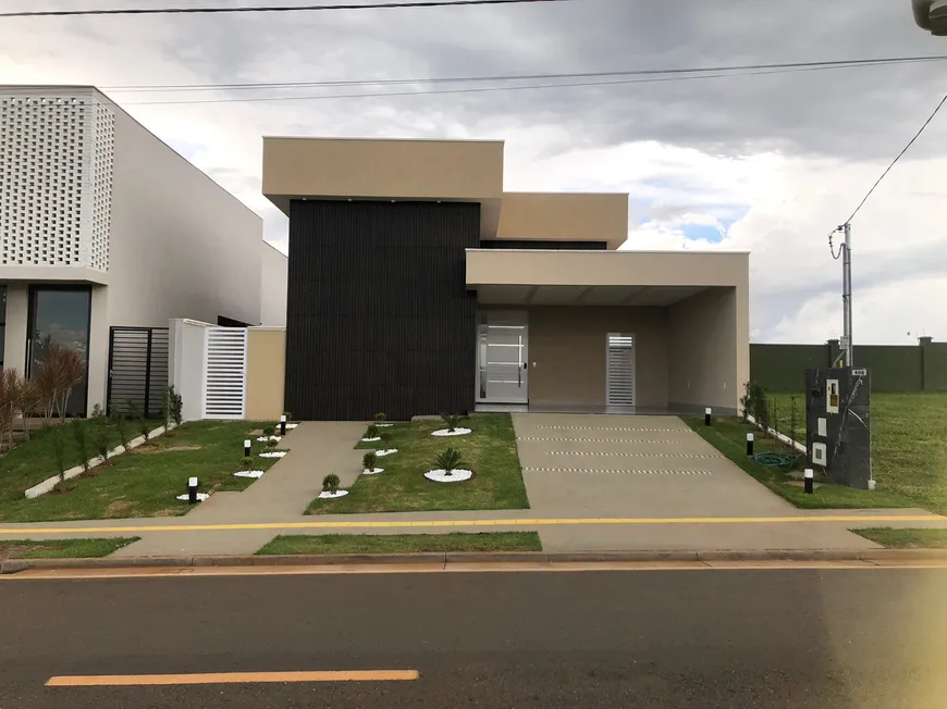 Foto 1 de Casa de Condomínio com 3 Quartos à venda, 360m² em Terras Alpha Residencial 1, Senador Canedo