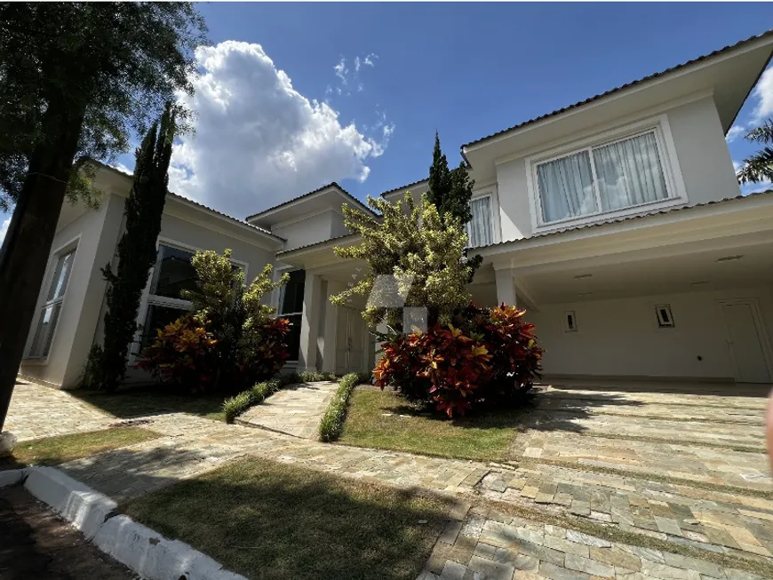 Foto 1 de Casa de Condomínio com 4 Quartos à venda, 456m² em Zona 08, Maringá