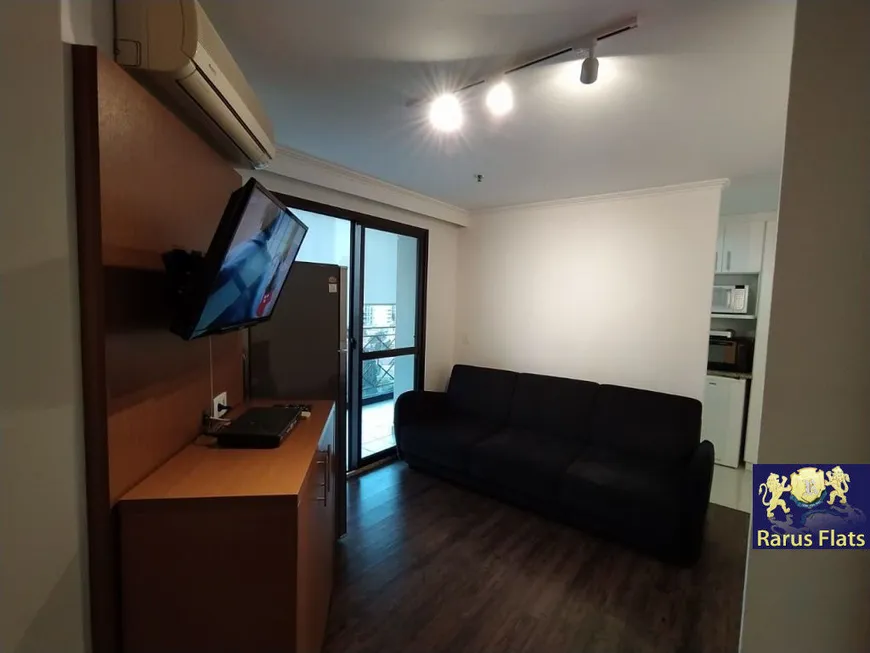 Foto 1 de Flat com 2 Quartos para alugar, 52m² em Vila Olímpia, São Paulo