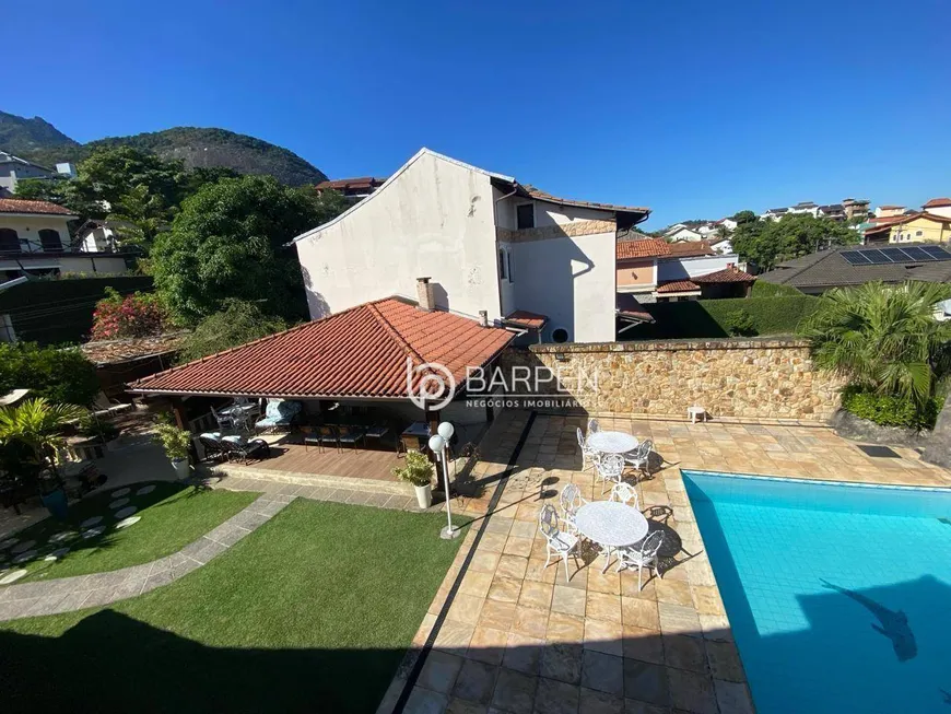 Foto 1 de Casa de Condomínio com 4 Quartos à venda, 600m² em Jacarepaguá, Rio de Janeiro