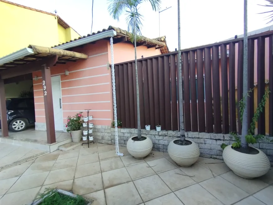 Foto 1 de Casa com 3 Quartos à venda, 250m² em Jardim Amália, Volta Redonda