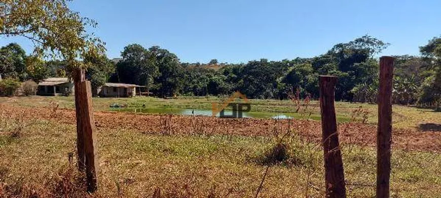 Foto 1 de Lote/Terreno à venda, 3705m² em Chacaras Vale das Andorinhas, Novo Gama