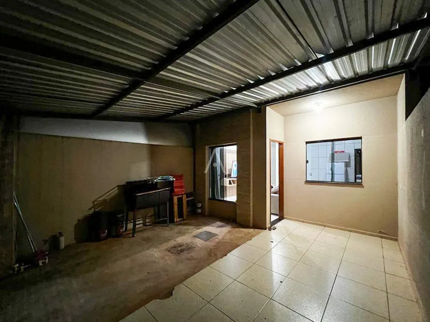 Foto 1 de Casa com 3 Quartos à venda, 59m² em Esmeralda, Cascavel