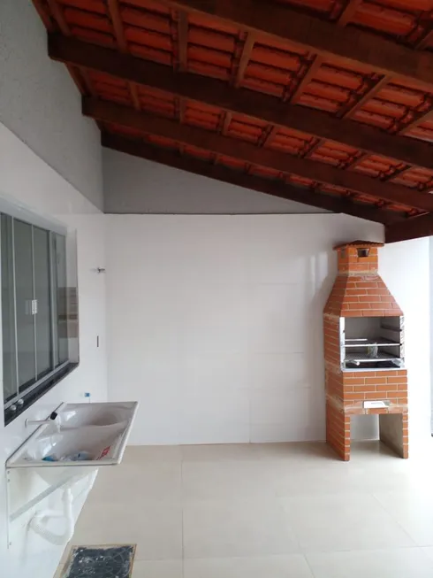 Foto 1 de Casa com 3 Quartos à venda, 108m² em Jardim Tropical, Aparecida de Goiânia