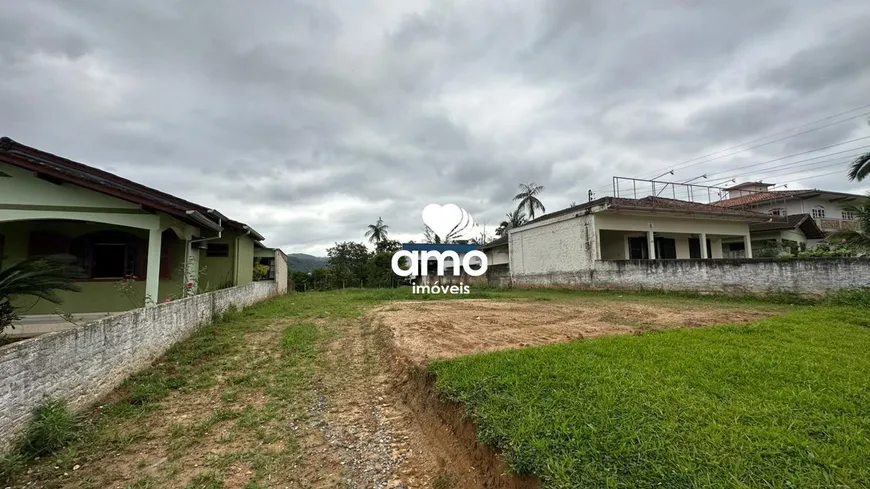 Foto 1 de Lote/Terreno à venda, 607m² em Dom Joaquim, Brusque