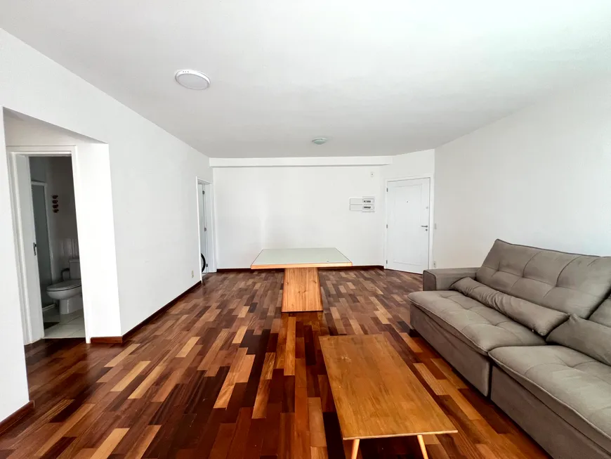 Foto 1 de Apartamento com 2 Quartos à venda, 84m² em Marapé, Santos