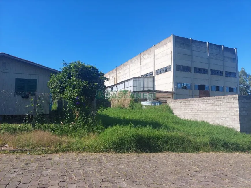 Foto 1 de Lote/Terreno à venda em Marechal Floriano, Caxias do Sul