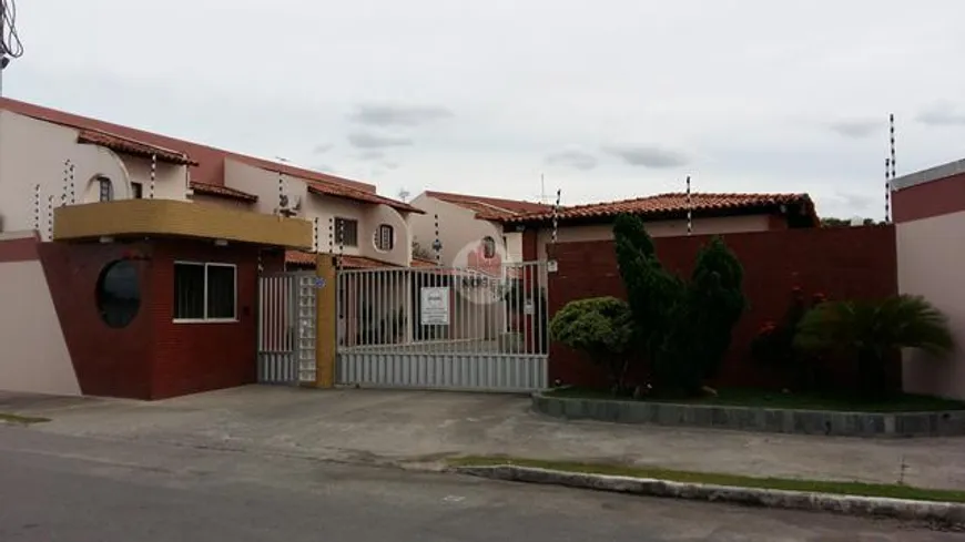 Foto 1 de Casa de Condomínio com 3 Quartos à venda, 127m² em Santa Mônica, Feira de Santana