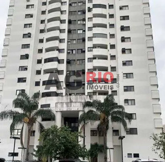 Foto 1 de Apartamento com 2 Quartos à venda, 45m² em Jacarepaguá, Rio de Janeiro