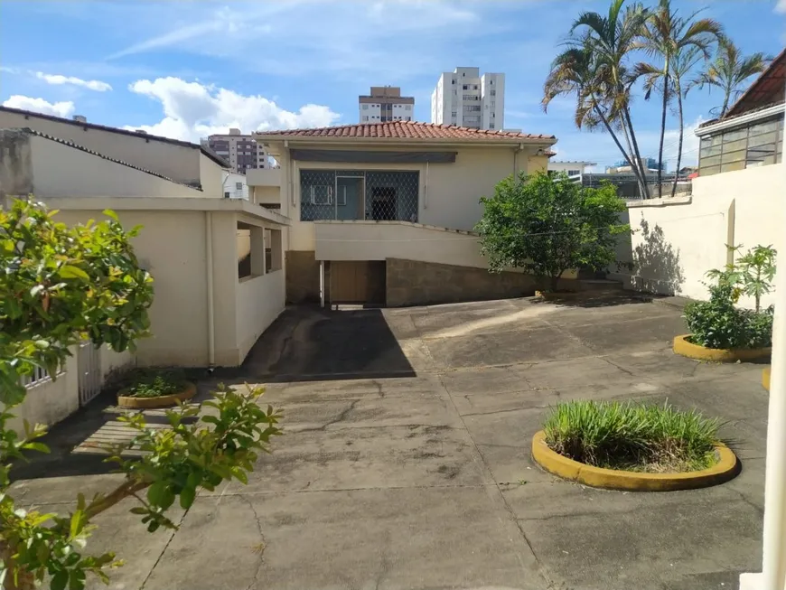 Foto 1 de Casa com 5 Quartos à venda, 230m² em Padre Eustáquio, Belo Horizonte