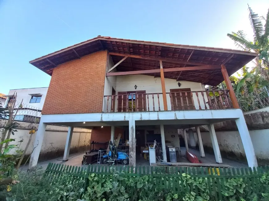 Foto 1 de Casa com 3 Quartos à venda, 321m² em Adalgisa, Osasco