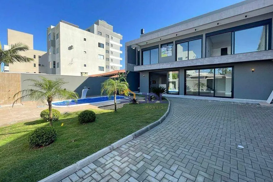 Foto 1 de Casa de Condomínio com 3 Quartos à venda, 200m² em Itacolomi, Balneário Piçarras