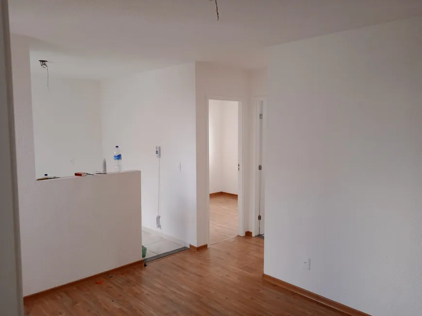 Foto 1 de Apartamento com 2 Quartos para alugar, 50m² em Nacional, Contagem