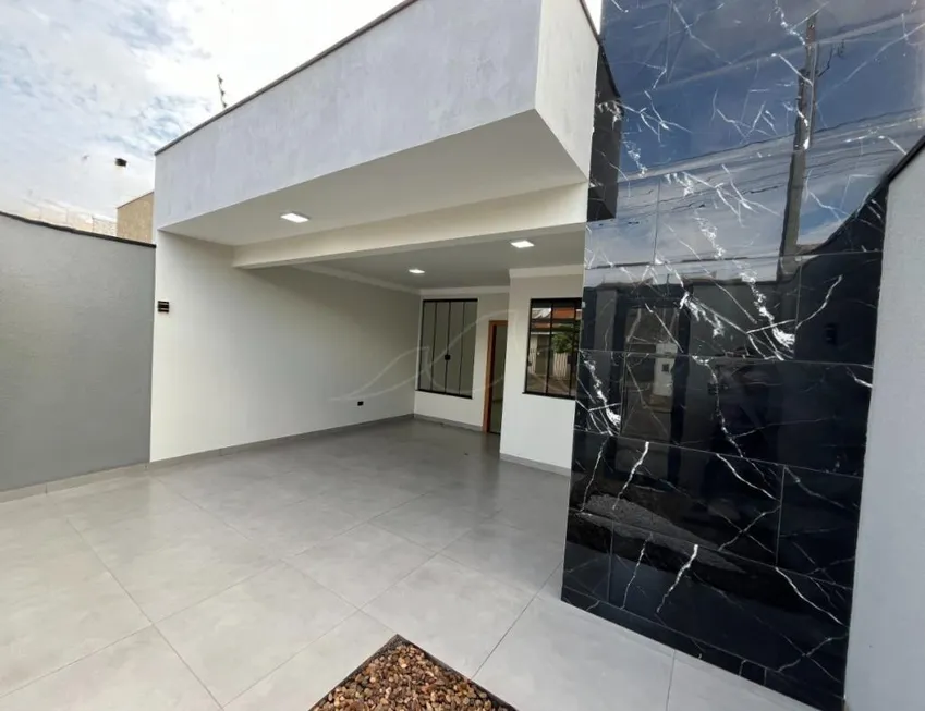 Foto 1 de Casa com 3 Quartos à venda, 102m² em Loteamento Sumaré, Maringá