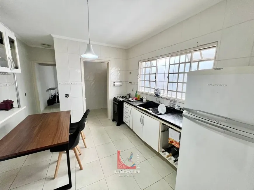 Foto 1 de Casa com 2 Quartos à venda, 87m² em Vila Mota, Bragança Paulista