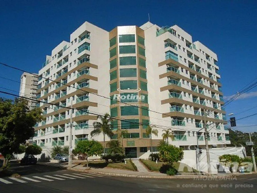 Foto 1 de Apartamento com 1 Quarto à venda, 38m² em Copacabana, Uberlândia