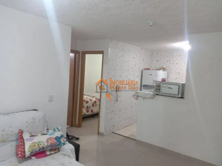 Foto 1 de Apartamento com 2 Quartos à venda, 44m² em Água Chata, Guarulhos