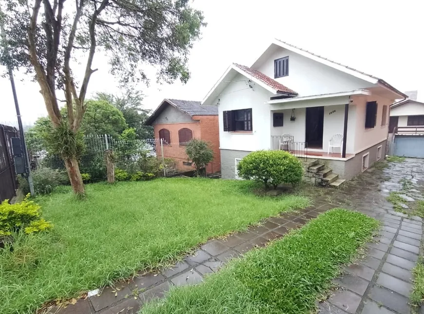 Foto 1 de Casa com 3 Quartos para alugar, 95m² em Sao Virgilio, Caxias do Sul