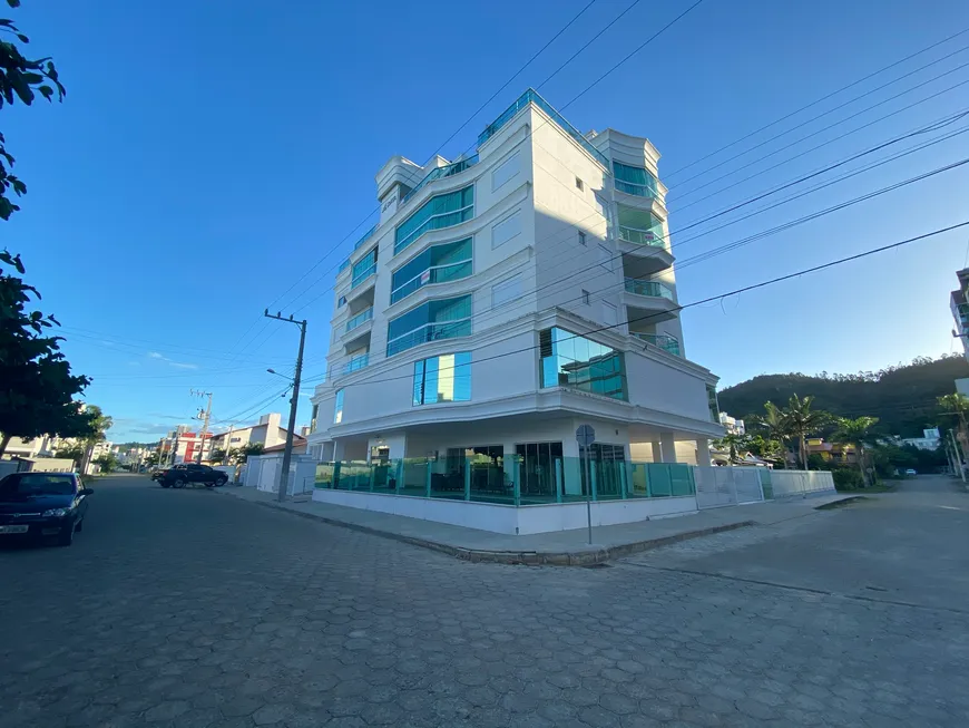 Foto 1 de Cobertura com 3 Quartos à venda, 159m² em Praia De Palmas, Governador Celso Ramos