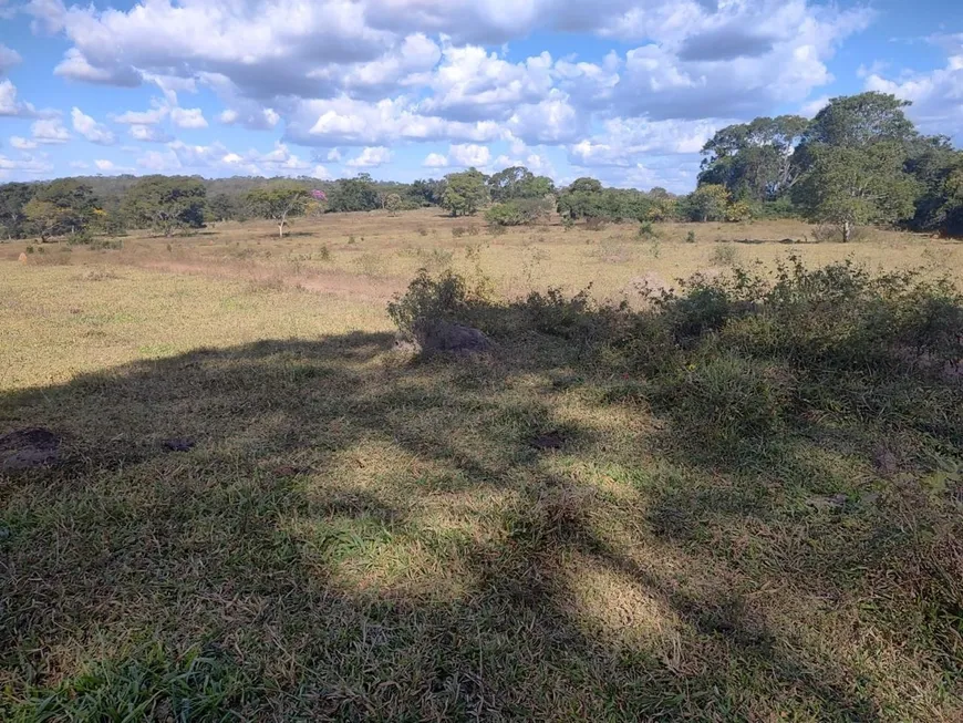 Foto 1 de Fazenda/Sítio com 5 Quartos à venda, 206m² em Area Rural de Luziania, Luziânia