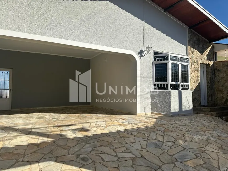 Foto 1 de Casa com 4 Quartos para venda ou aluguel, 187m² em Parque Taquaral, Campinas