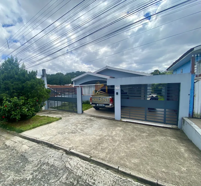 Foto 1 de Casa com 4 Quartos à venda, 269m² em Tingui, Curitiba