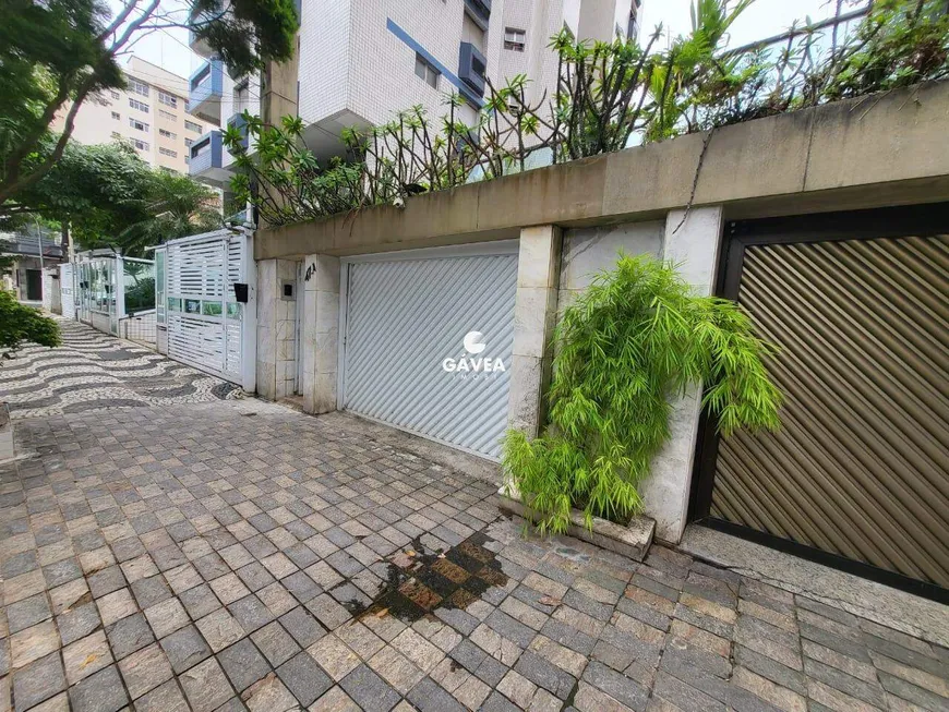 Foto 1 de Casa com 4 Quartos à venda, 212m² em Embaré, Santos