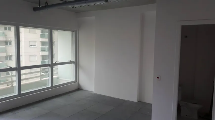 Foto 1 de Sala Comercial para alugar, 30m² em Consolação, São Paulo