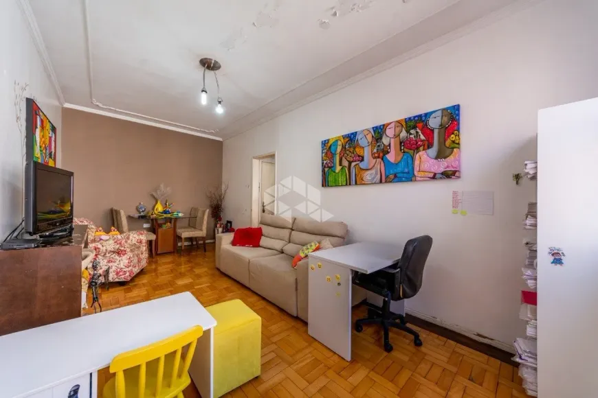 Foto 1 de Apartamento com 2 Quartos à venda, 77m² em Farroupilha, Porto Alegre