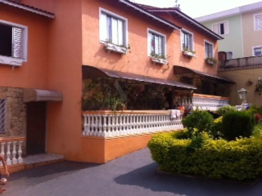 Foto 1 de Casa de Condomínio com 2 Quartos para alugar, 100m² em Vila Amália, São Paulo