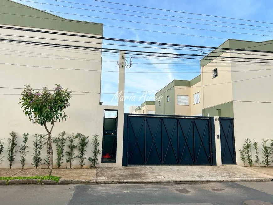 Foto 1 de Sobrado com 2 Quartos à venda, 60m² em Planalto Paraíso, São Carlos