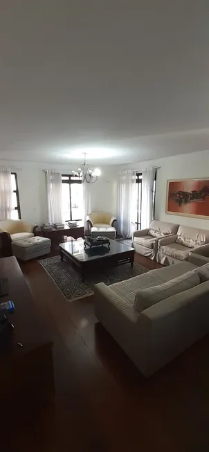 Foto 1 de Apartamento com 4 Quartos à venda, 180m² em Vila Bastos, Santo André