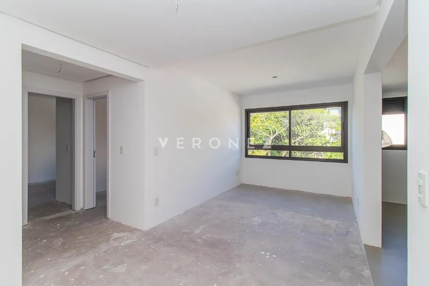 Foto 1 de Apartamento com 2 Quartos à venda, 67m² em Passo da Areia, Porto Alegre