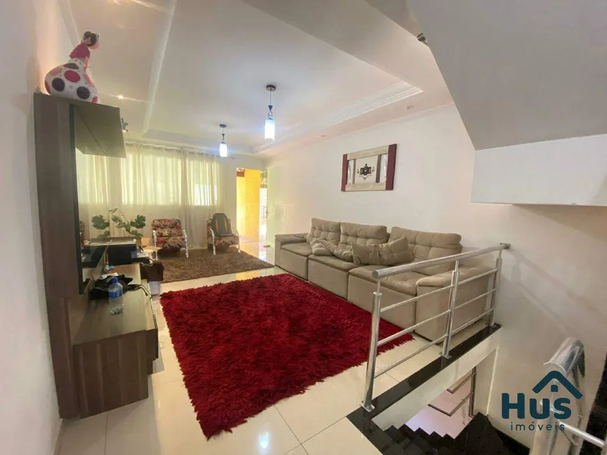 Foto 1 de Casa com 4 Quartos à venda, 182m² em Parque Xangri La, Contagem