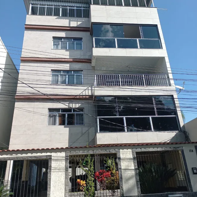 Foto 1 de Apartamento com 4 Quartos à venda, 152m² em Voldac, Volta Redonda