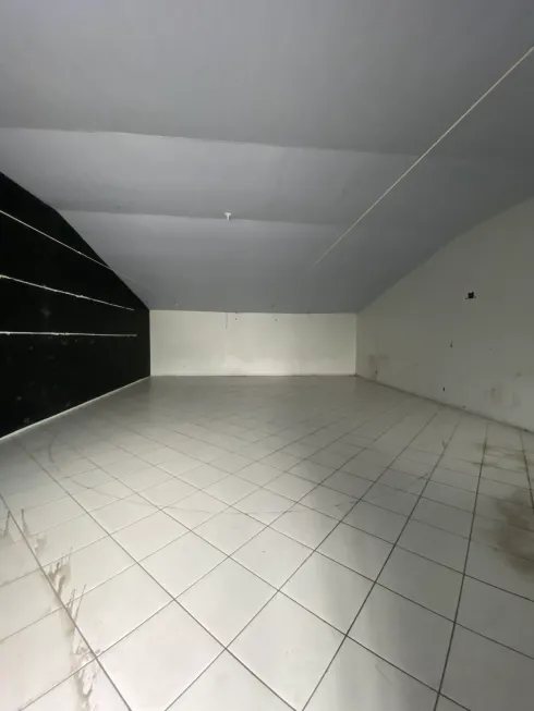 Foto 1 de Ponto Comercial com 1 Quarto para alugar, 300m² em Dom Pedro I, Manaus