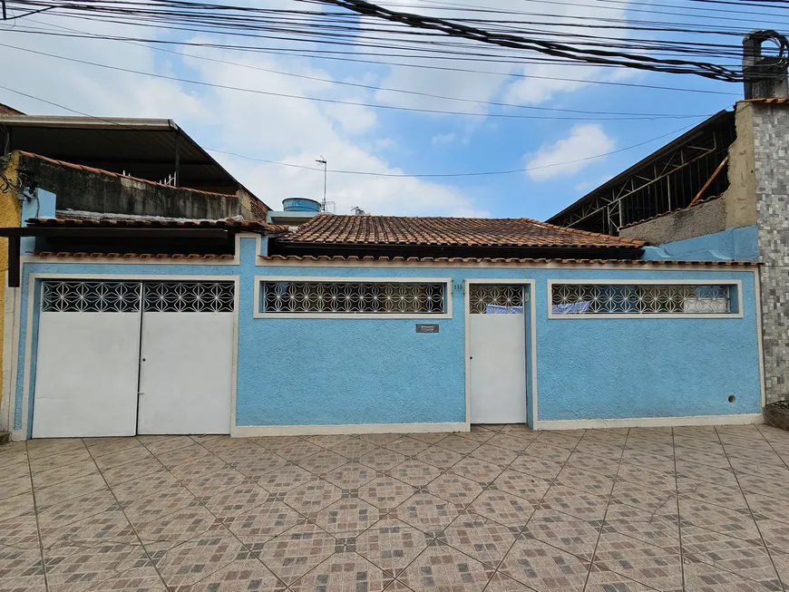 Foto 1 de Casa com 2 Quartos à venda, 100m² em Éden, São João de Meriti