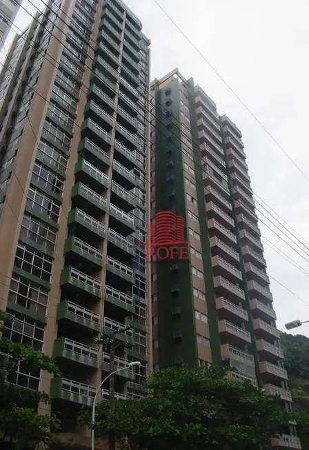 Foto 1 de Apartamento com 3 Quartos à venda, 145m² em Praia das Pitangueiras, Guarujá