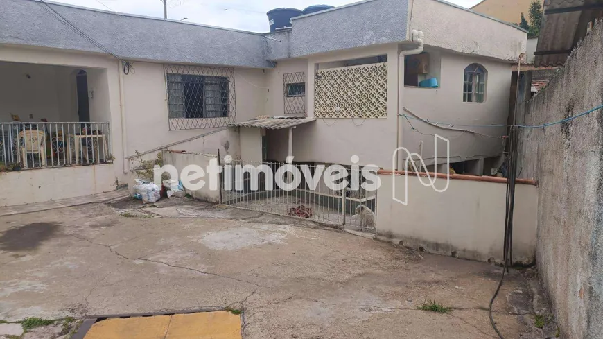 Foto 1 de Casa com 3 Quartos à venda, 375m² em Boa Vista, Belo Horizonte