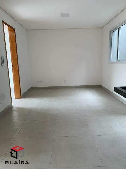 Foto 1 de Apartamento com 2 Quartos à venda, 45m² em Vila Lucinda, Santo André