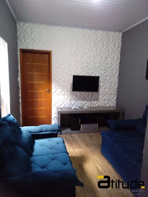 Foto 1 de Casa com 4 Quartos à venda, 135m² em Jardim Júlio, Barueri